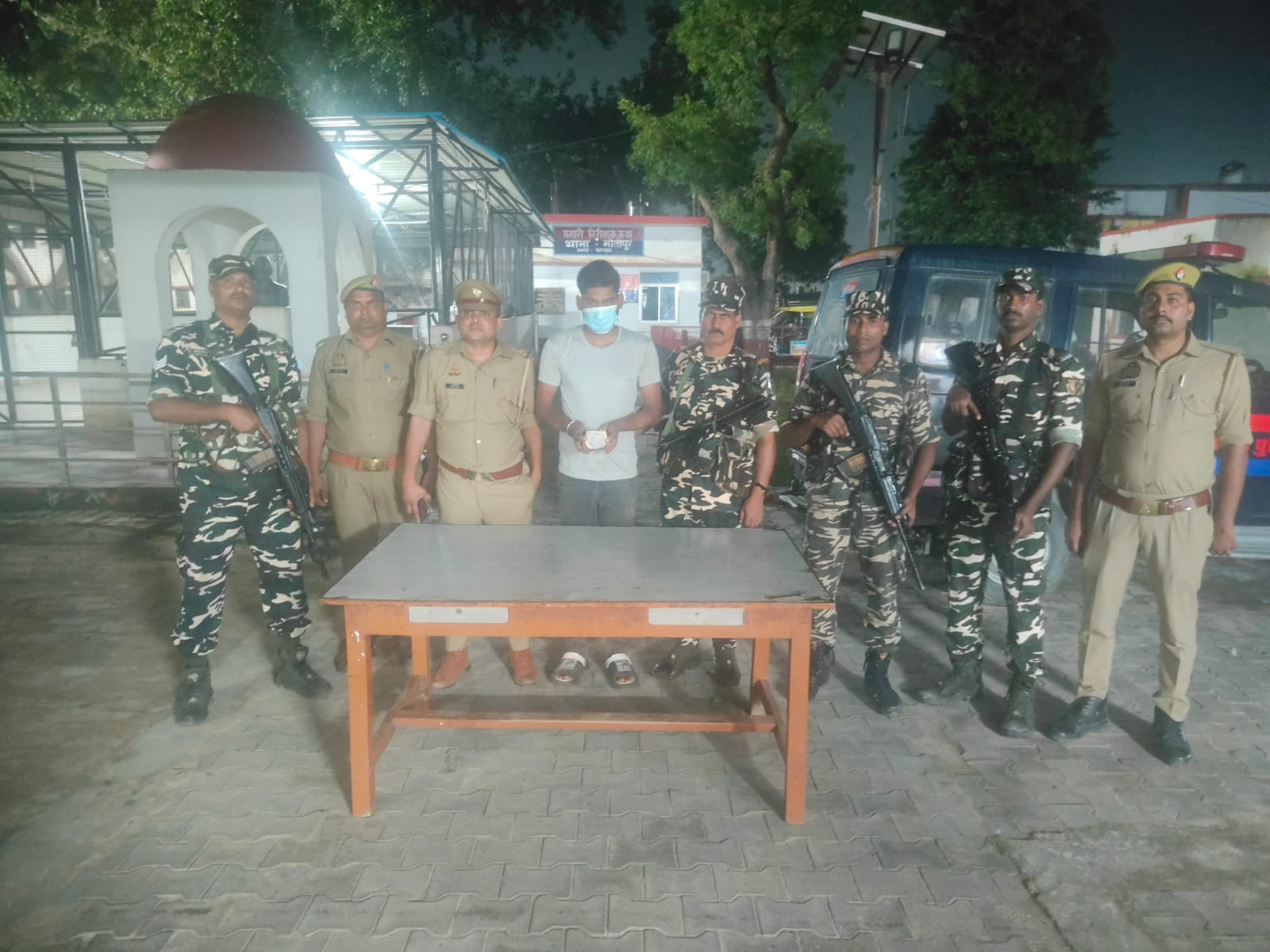 नानपारा | 25.9 ग्राम संदिग्ध स्मैक के साथ नेपाली नागरिक गिरफ्तार