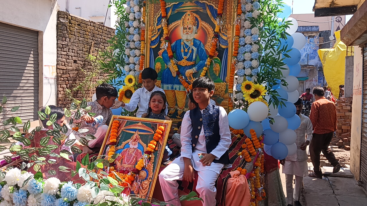 माचलपुर में धूमधाम से मनाया महाराजा अग्रसेन का जन्मोत्सव