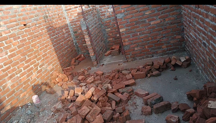 पिरान कलियर में नियमों को ताक पर रखकर बन रहा अवैध गेस्ट हाउस, स्थानीय पार्षद की शह पर निर्माण का दावा!